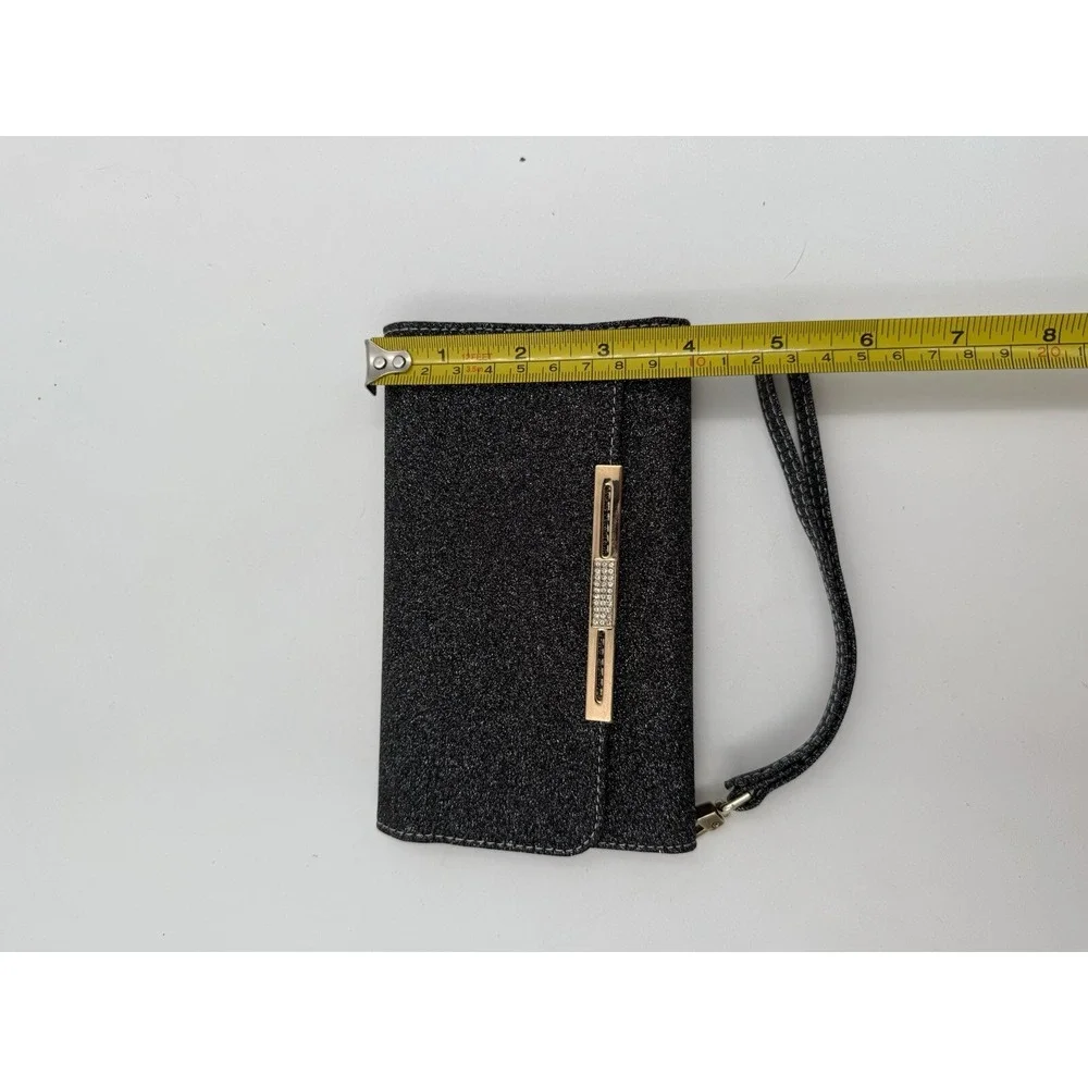 WenBelle this wristlet